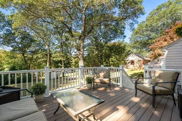 85 Gridley St, Quincy, MA 02169