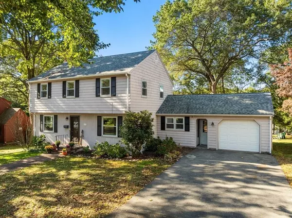 85 Gridley St, Quincy, MA 02169