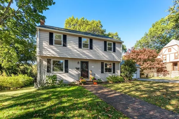 85 Gridley St, Quincy, MA 02169