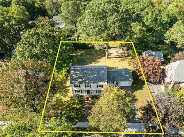 85 Gridley St, Quincy, MA 02169