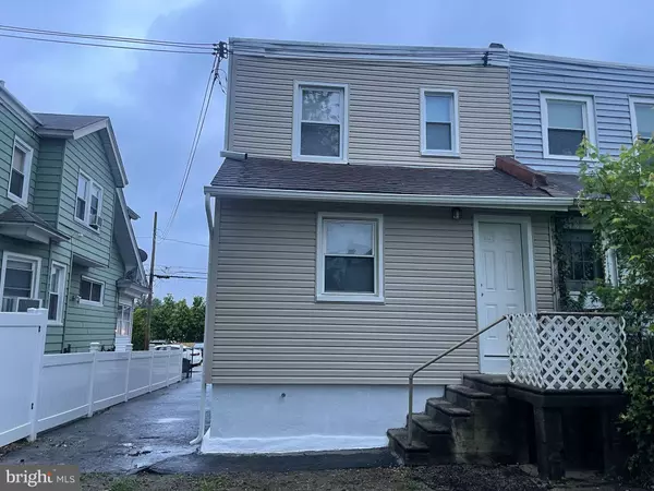 33-1/2 E ISABEL AVE, Glenolden, PA 19036