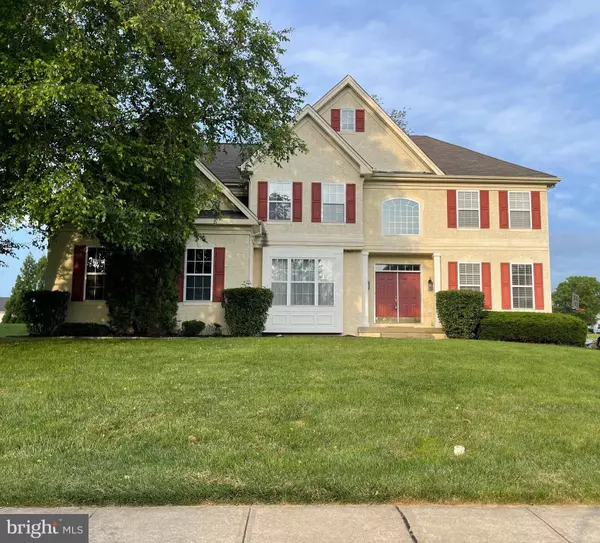 222 HONEY LOCUST DR, Avondale, PA 19311