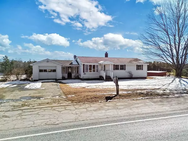 1072 Waterville RD, Skowhegan, ME 04976