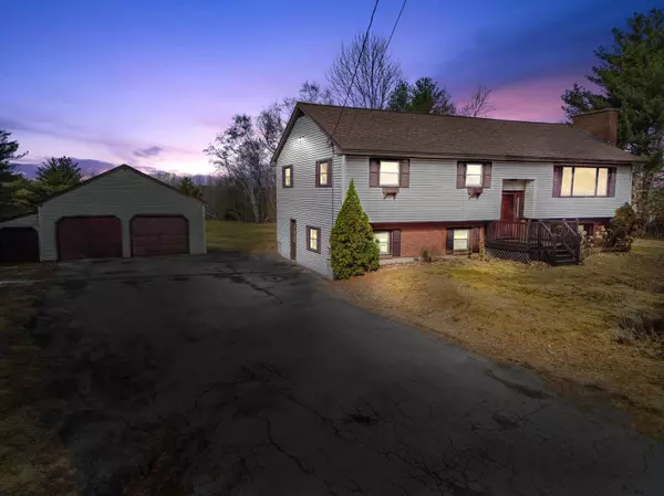 23 Patterson AVE, Winslow, ME 04901