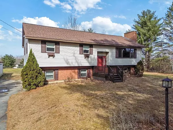 23 Patterson AVE, Winslow, ME 04901