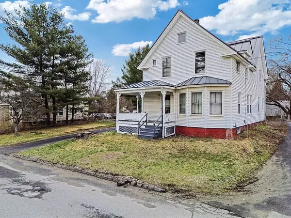 136 Western AVE, Waterville, ME 04901