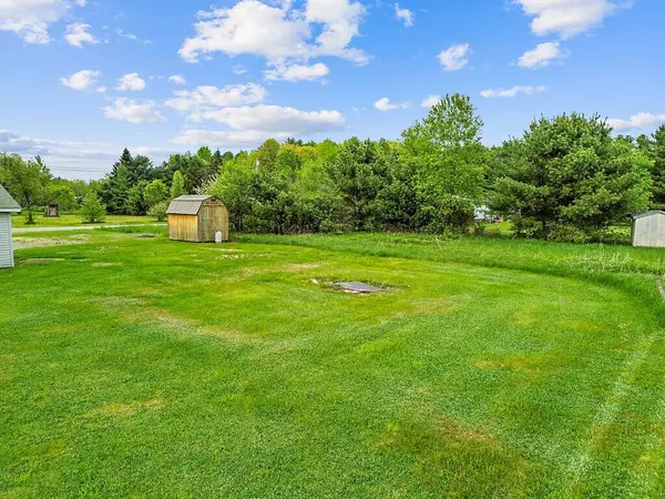 9 Oosoola ST, Norridgewock, ME 04957