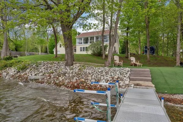 162 Lake View DR, Smithfield, ME 04978