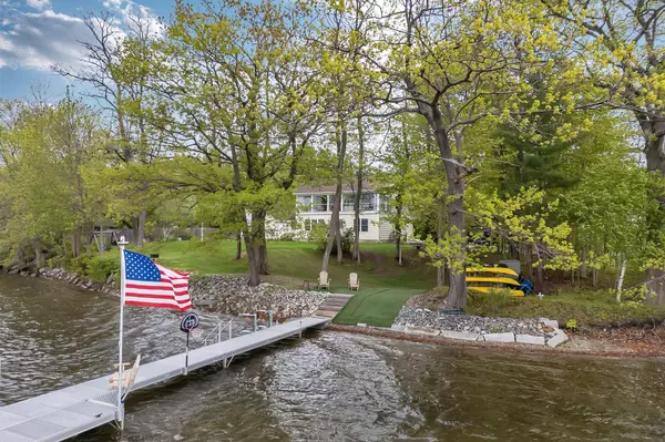 162 Lake View DR, Smithfield, ME 04978