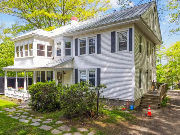 103 Taylor Woods RD, Belgrade, ME 04917