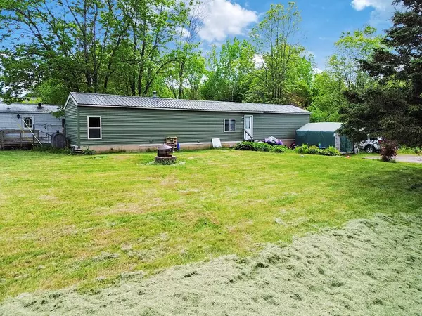 55 Cindy Blodgett DR, Clinton, ME 04927