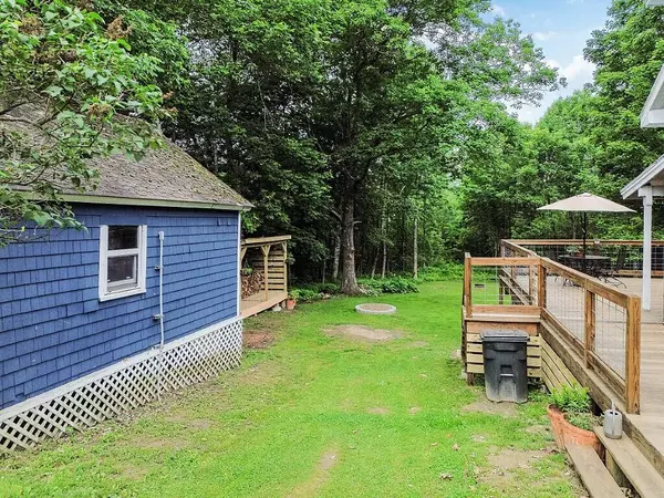 171 Bassett RD, Winslow, ME 04901