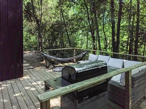 10 Maxim ST, Madison, ME 04950