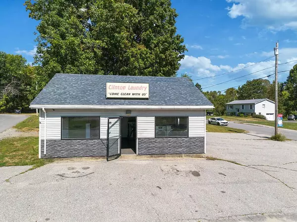 1198 Main ST, Clinton, ME 04927