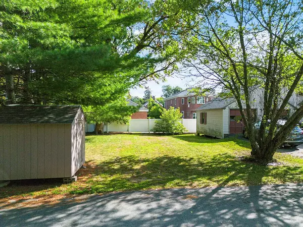 135 Silver ST, Waterville, ME 04901