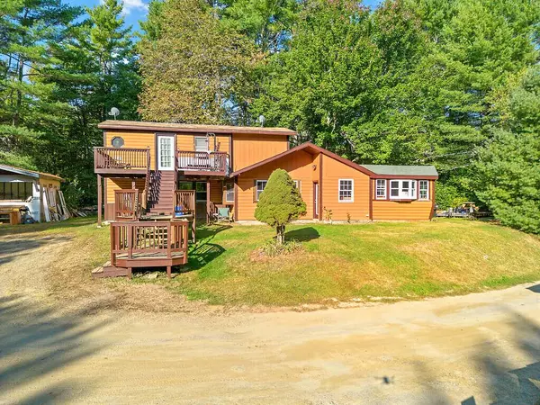 47 Adams LN, West Gardiner, ME 04345