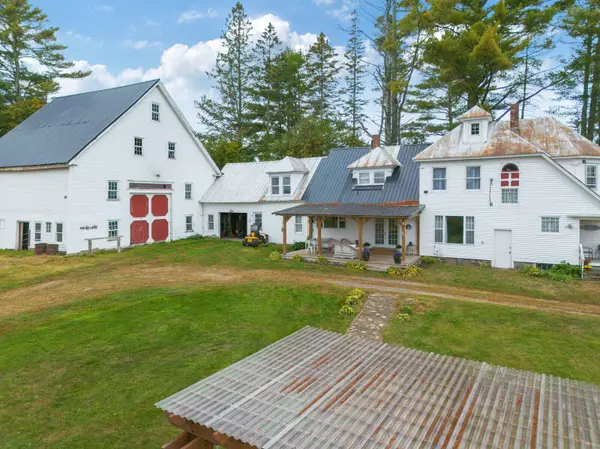 2046 E Ridge RD, Athens, ME 04912