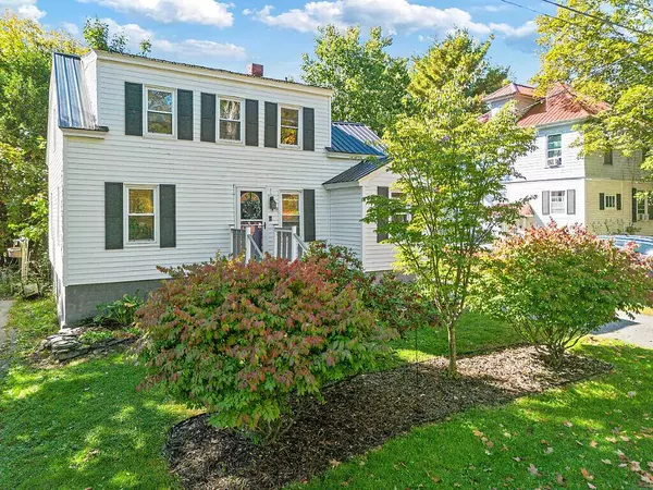 10 Edgewood ST, Waterville, ME 04901