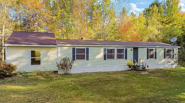 6 Alder LN, Belgrade, ME 04917