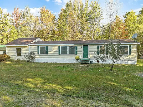 6 Alder LN, Belgrade, ME 04917