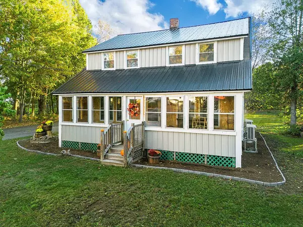 747 Main ST, Vassalboro, ME 04989