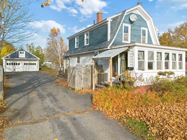 79 Grove ST, Waterville, ME 04901