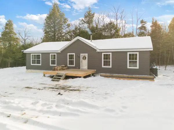 61 Kincaid LN, Smithfield, ME 04978