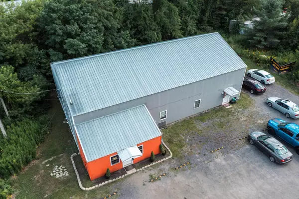 746 Augusta RD, Winslow, ME 04901