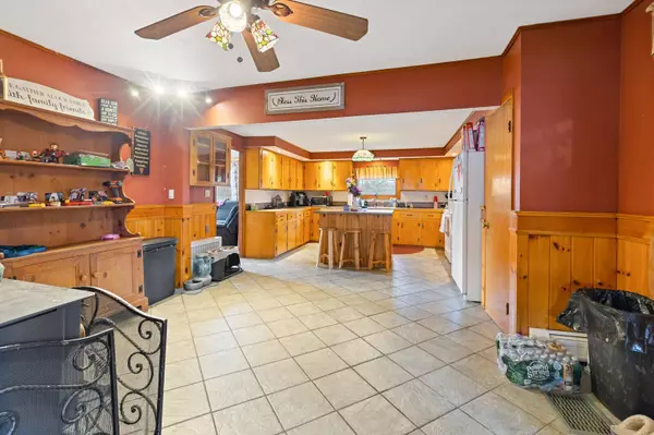 701 Augusta RD, Winslow, ME 04901