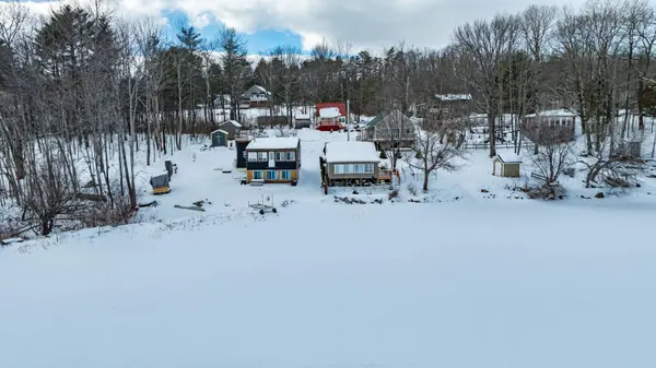 2 Blue Heron LN, Winslow, ME 04901