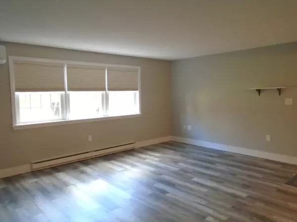 5 Mar Val TER #B1, Winslow, ME 04901