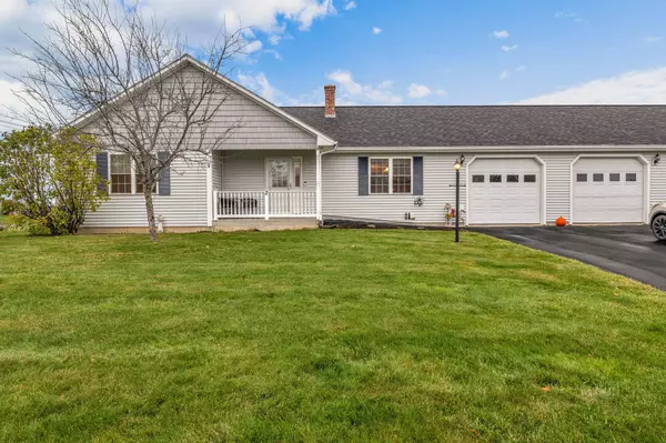 2 Whippoorwill DR #35, Winslow, ME 04901