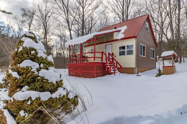 2 Blue Heron LN, Winslow, ME 04901