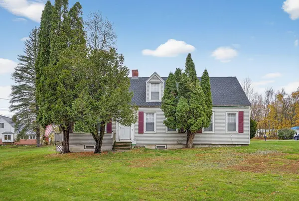 88 Augusta RD, Winslow, ME 04901