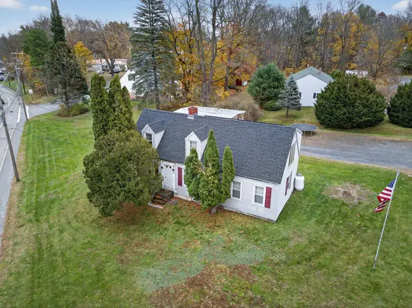 88 Augusta RD, Winslow, ME 04901