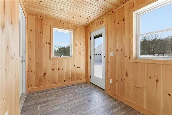 51 N Reynolds RD, Winslow, ME 04901