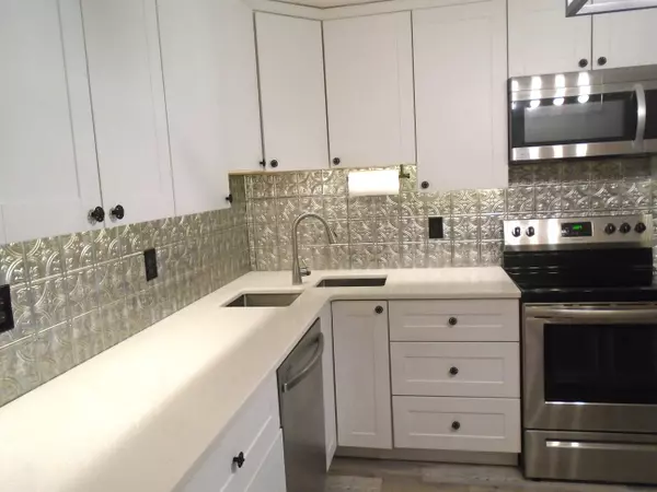 5 Mar Val TER #B1, Winslow, ME 04901