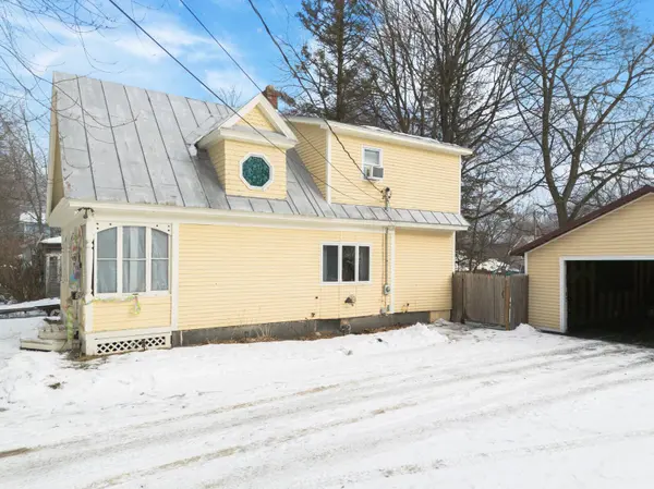 88 Pine ST, Madison, ME 04950