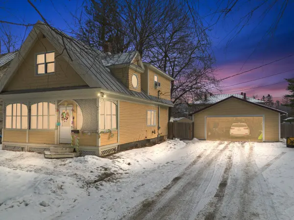 88 Pine ST, Madison, ME 04950