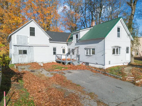 21 Water ST, Clinton, ME 04927