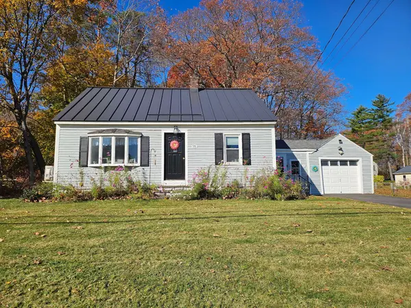 96 First Rangeway, Waterville, ME 04901