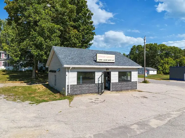 1198 Main ST, Clinton, ME 04927