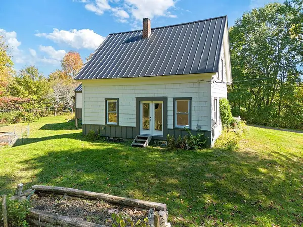 564 Hussey Hill RD, Vassalboro, ME 04989