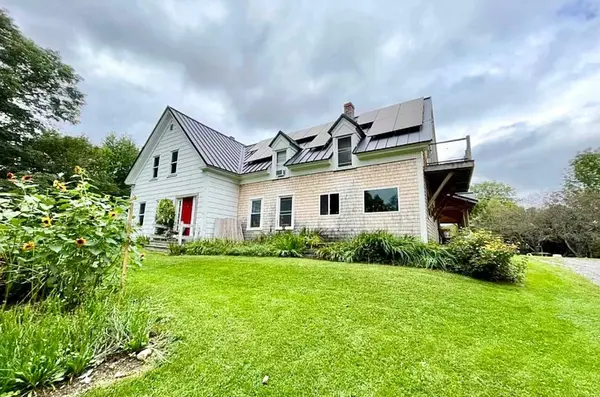 564 Hussey Hill RD, Vassalboro, ME 04989