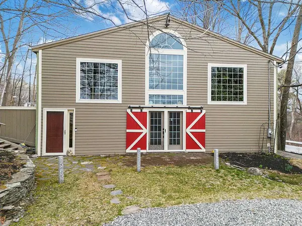 310 Ridge RD, Fairfield, ME 04975