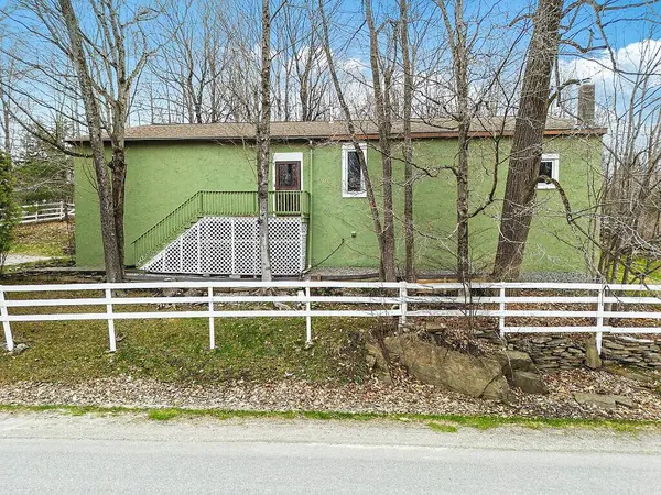 310 Ridge RD, Fairfield, ME 04975
