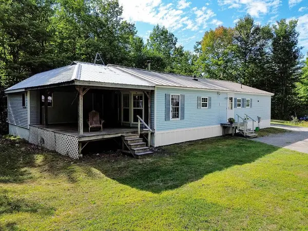 376 Battle Ridge RD, Canaan, ME 04924