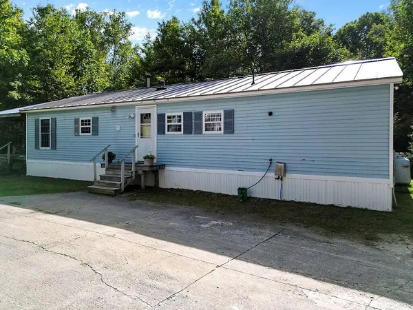 376 Battle Ridge RD, Canaan, ME 04924