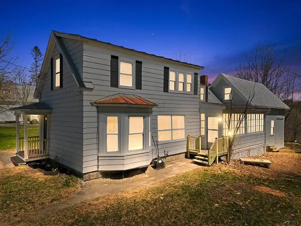102 Main ST, Skowhegan, ME 04976