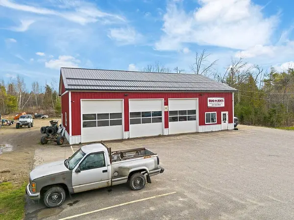 283 Hinckley RD, Clinton, ME 04927